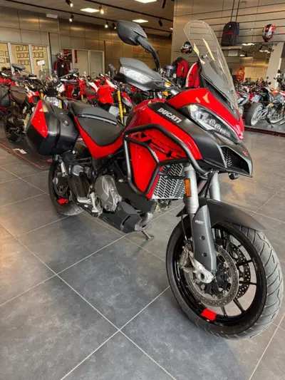 Ducati Multistrada V2 S (2022 - 24) usata