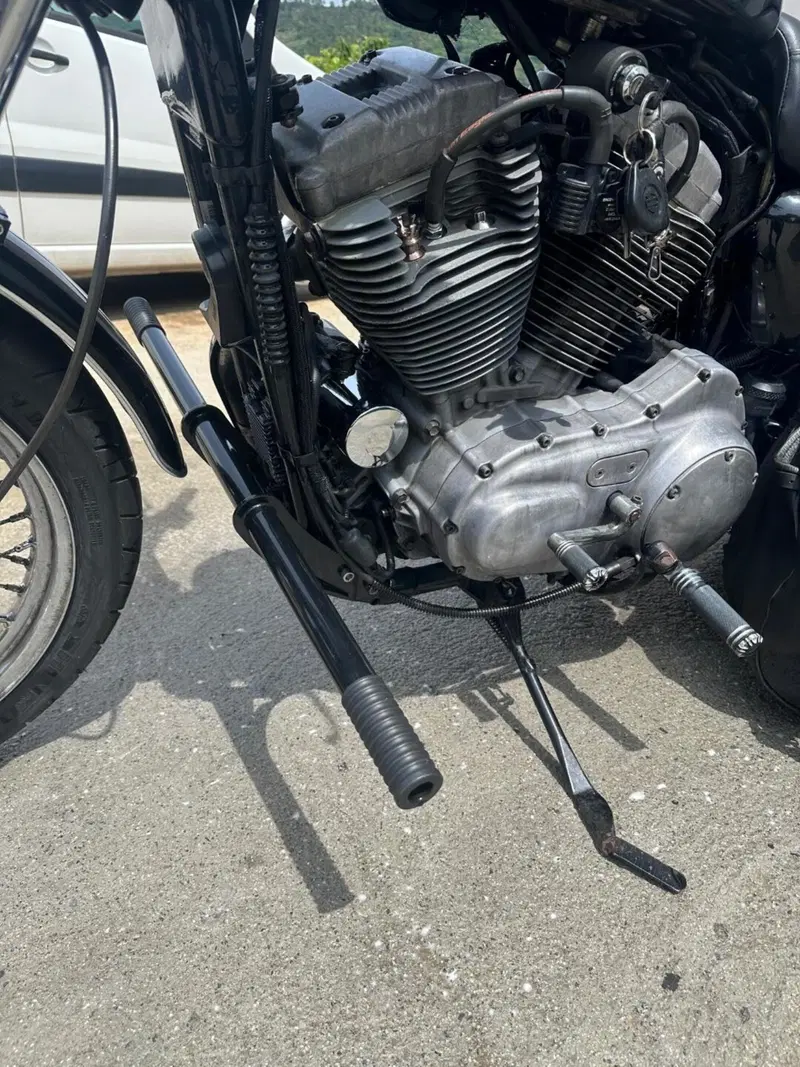 Harley-Davidson 883 (2006 - 07) - XL (7)