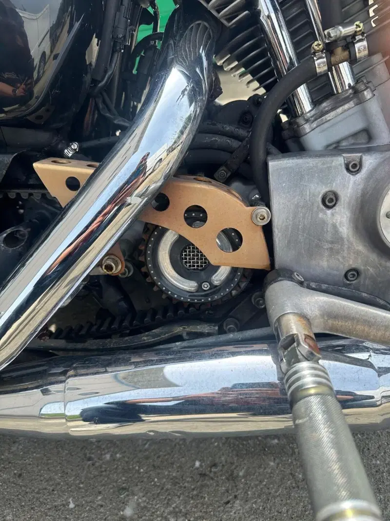 Harley-Davidson 883 (2006 - 07) - XL (9)