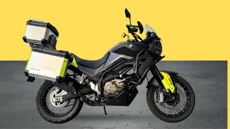 QJ Motor SVT 650 X (2024) (3)