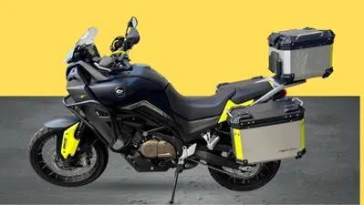 QJ Motor SVT 650 X (2024) usata