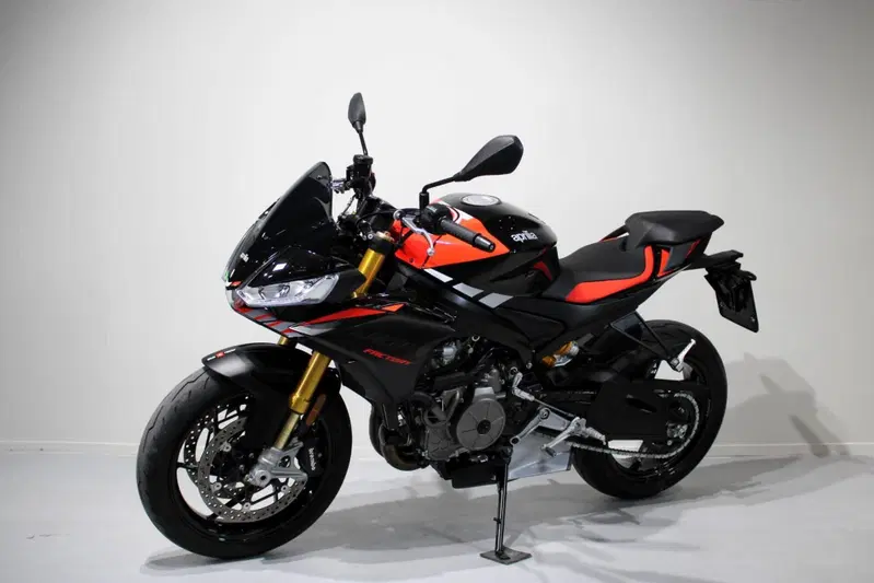 Aprilia Tuono 660 Factory (2025 - 26) (3)