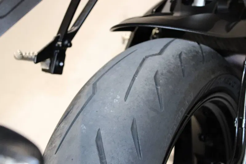 Aprilia Tuono 660 Factory (2025 - 26) (8)