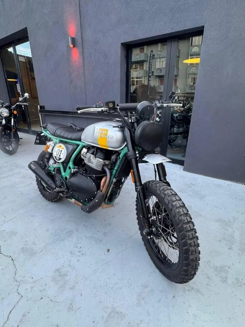 Royal Enfield Bear 650 (2025 - 26) (2)