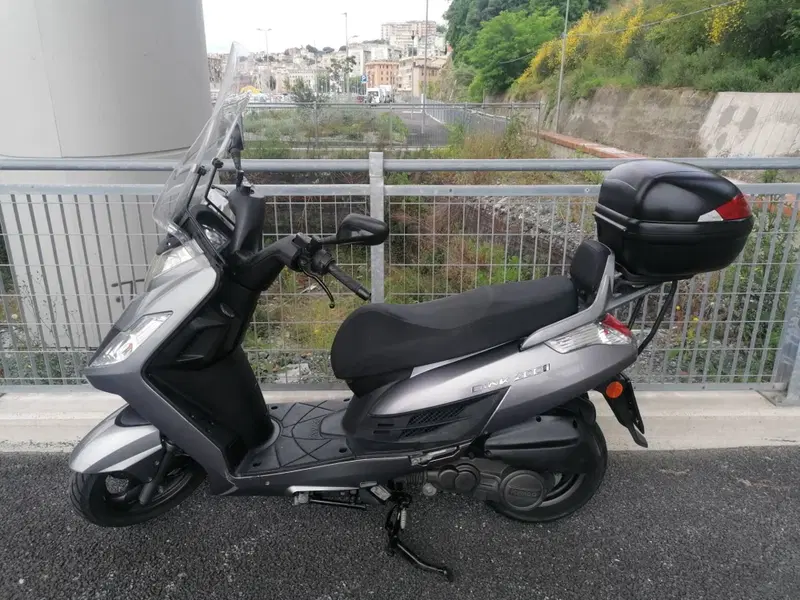 Kymco Dink 200i DD (2007 - 17) (2)