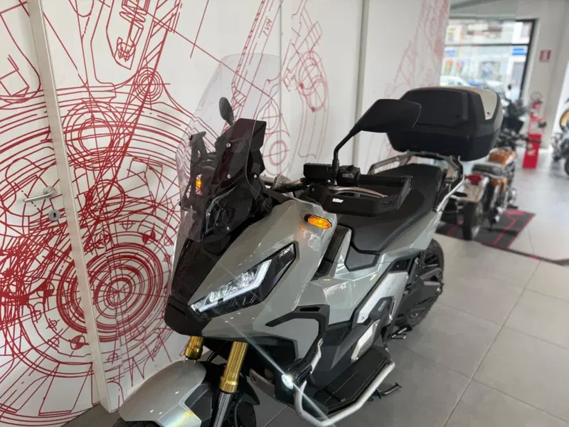 Honda X-ADV 750 DCT Gravel (2021 - 24) (14)