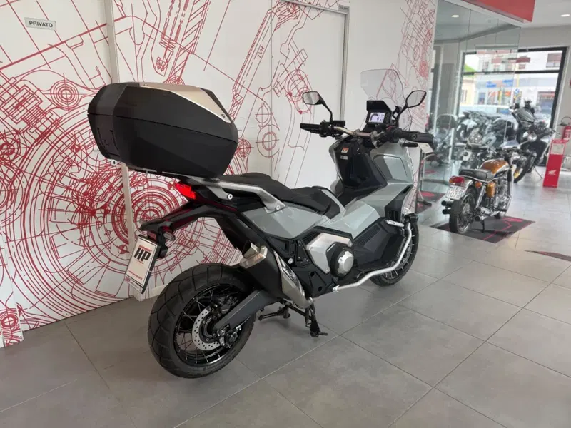 Honda X-ADV 750 DCT Gravel (2021 - 24) (3)