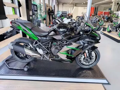 Kawasaki Ninja H2 SX SE (2023 - 26) nuova