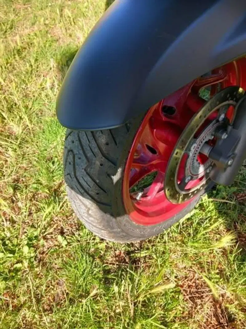Suzuki Burgman AN 400 (2017 - 20) (2)
