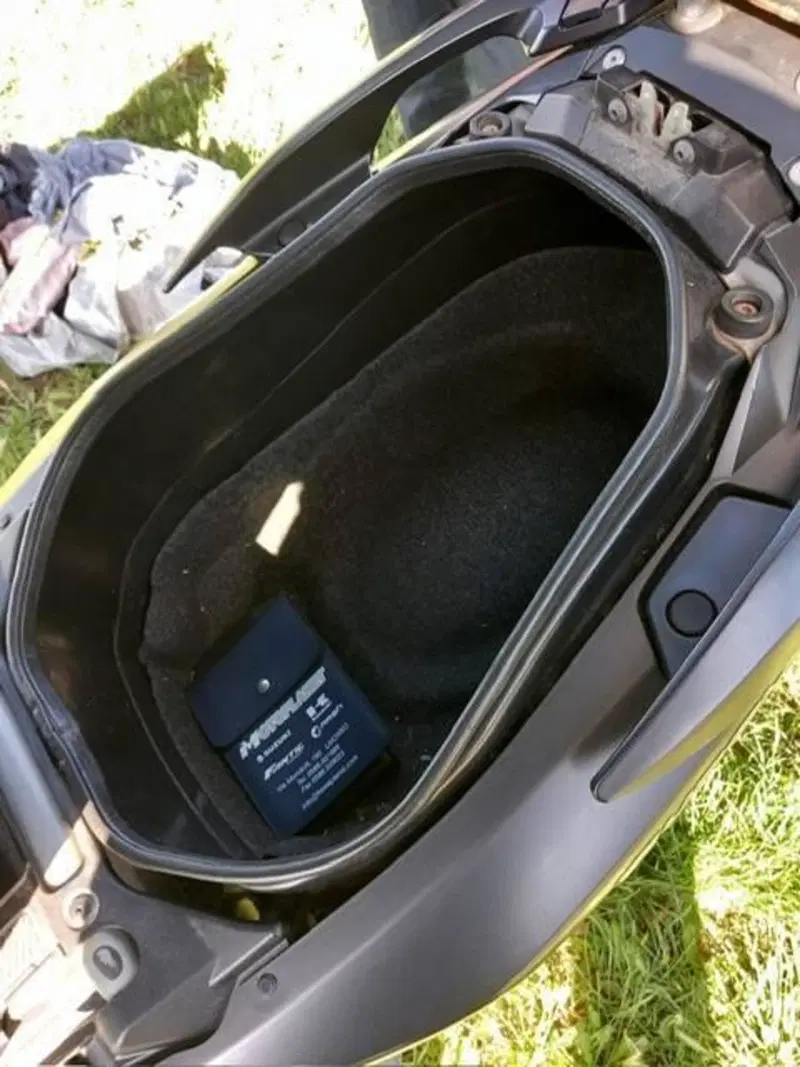 Suzuki Burgman AN 400 (2017 - 20) (6)
