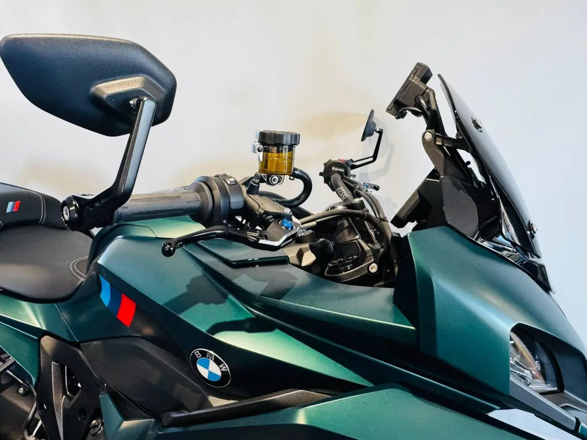 Bmw M 1000 XR (2024 - 26) (9)