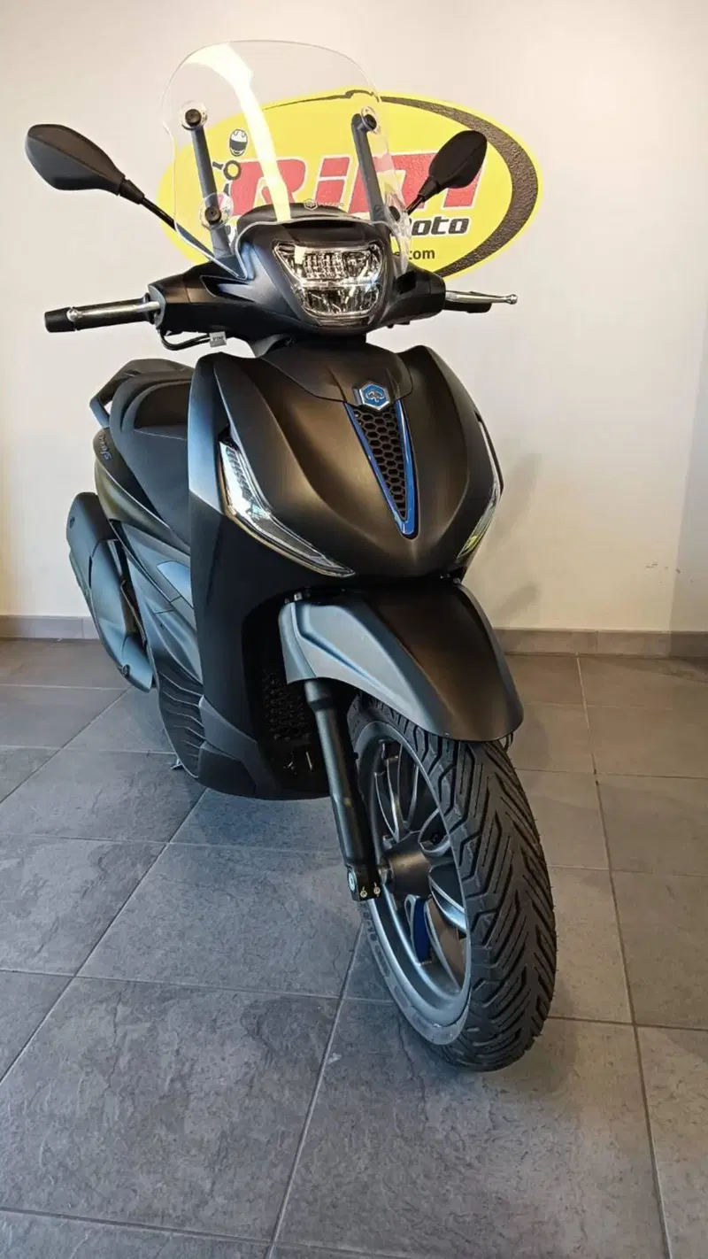 Piaggio Beverly 400 S (2025 - 26) (10)