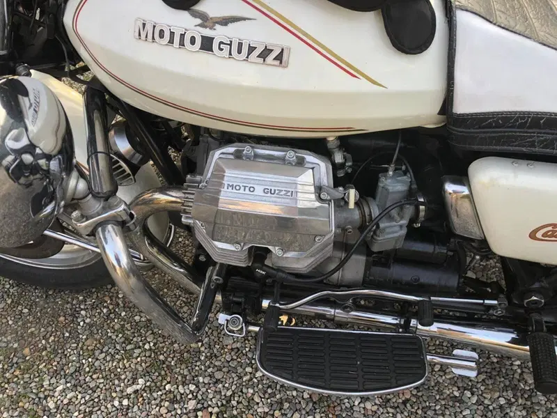 Moto Guzzi CALIFORNIA II - CON SIDECAR LONGHI ESTRAIBILE (8)