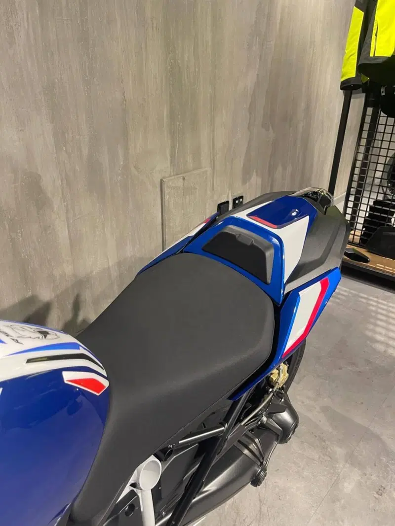 Bmw R 1250 R (2021 - 25) (7)