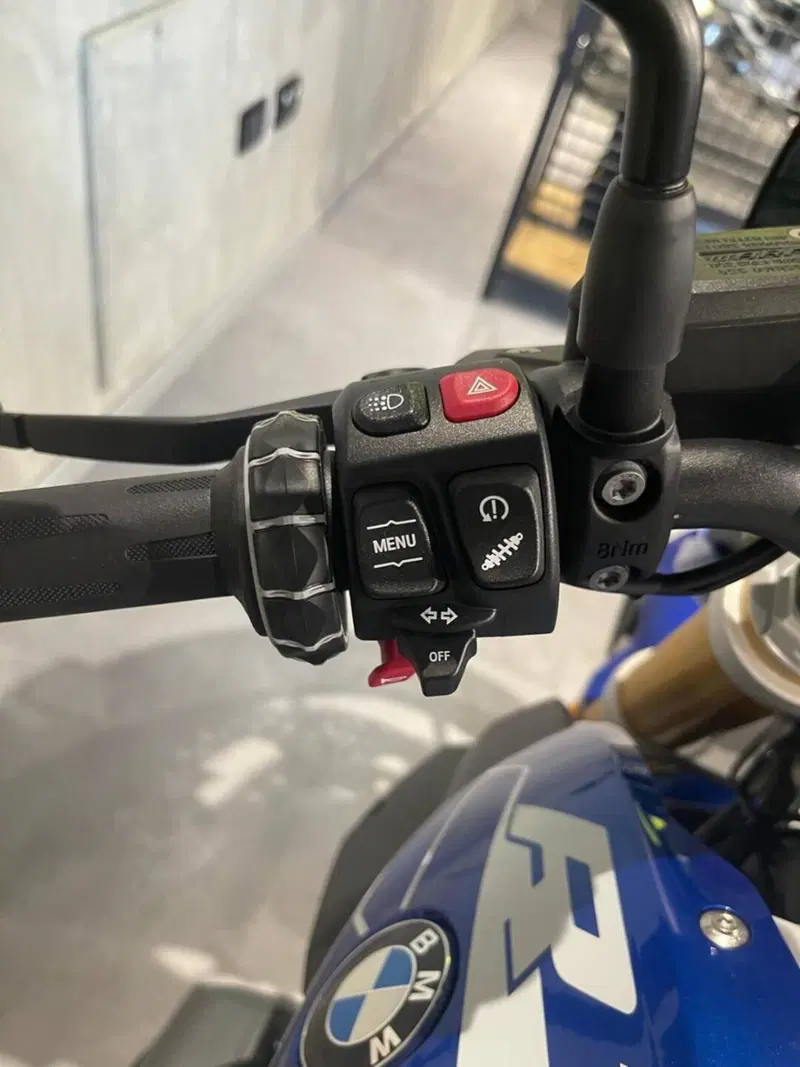 Bmw R 1250 R (2021 - 25) (6)