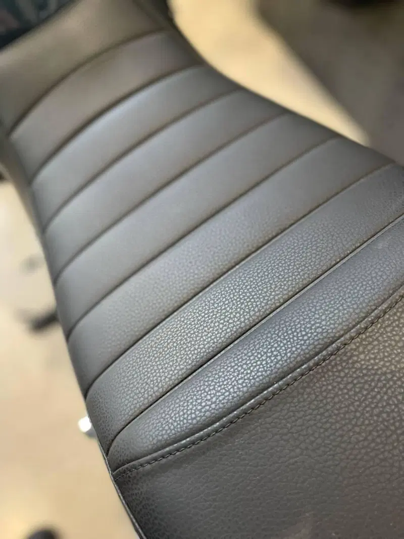 Moto Guzzi V7 Special (2021 - 24) (5)