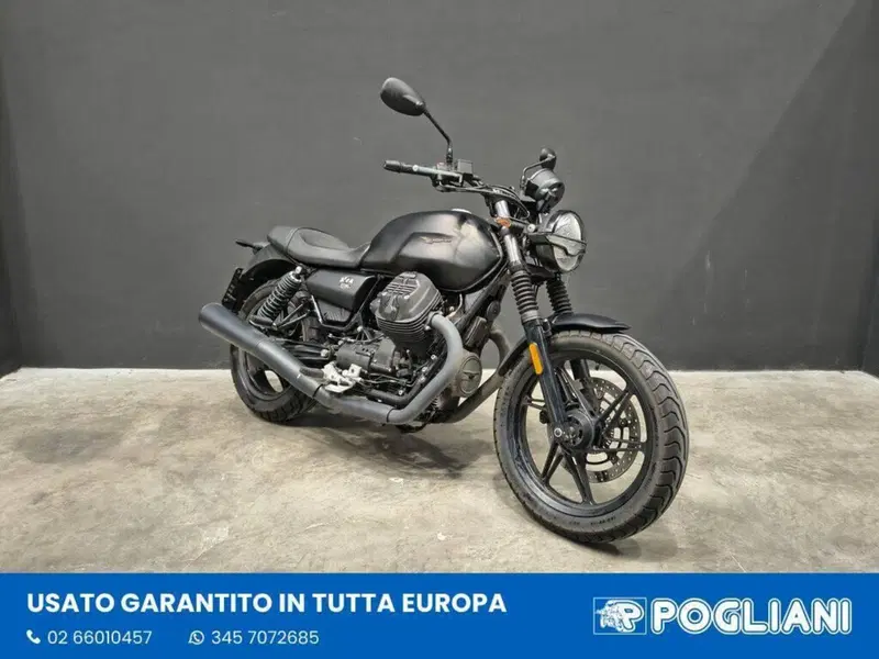 Moto Guzzi V7 Stone (2021 - 24) (2)