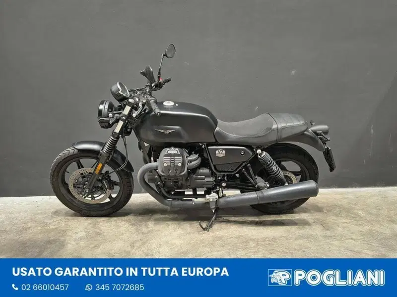 Moto Guzzi V7 Stone (2021 - 24) (5)
