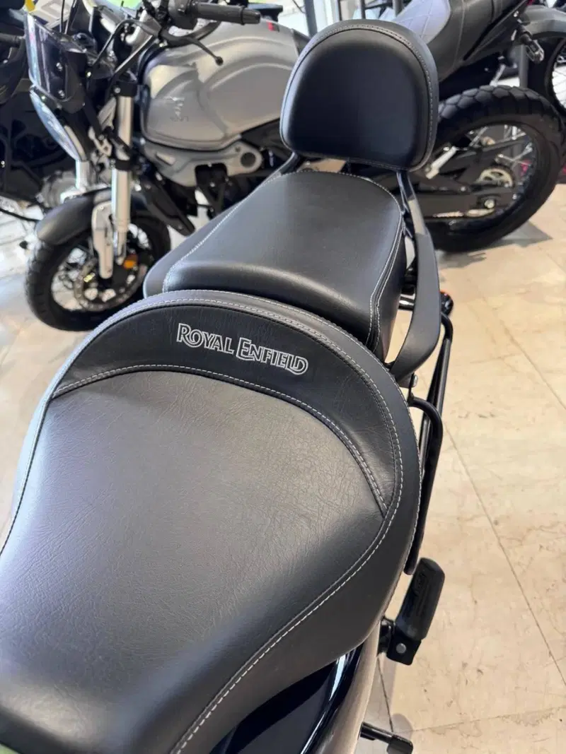 Royal Enfield Meteor 350 (2021 - 26) (2)