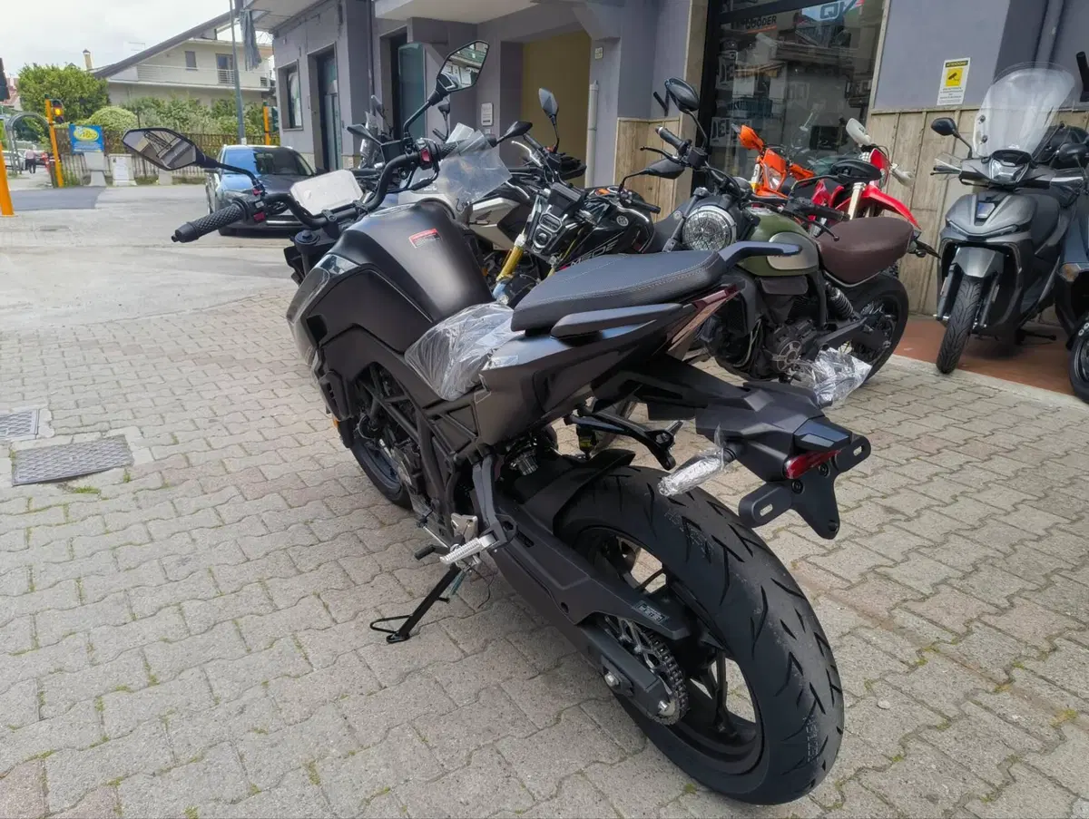 Voge Brivido 125S (2026) (3)