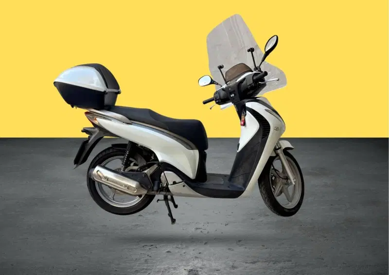 Honda SH 150i (2009 - 12) (3)