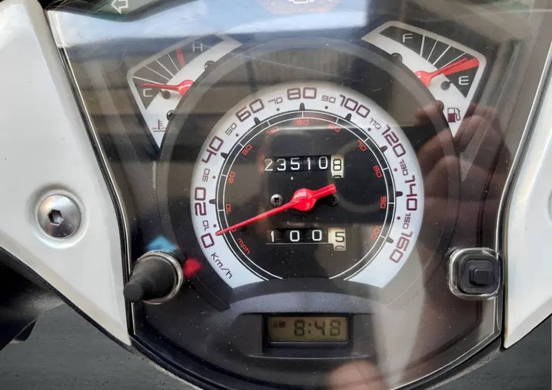 Honda SH 150i (2009 - 12) (5)