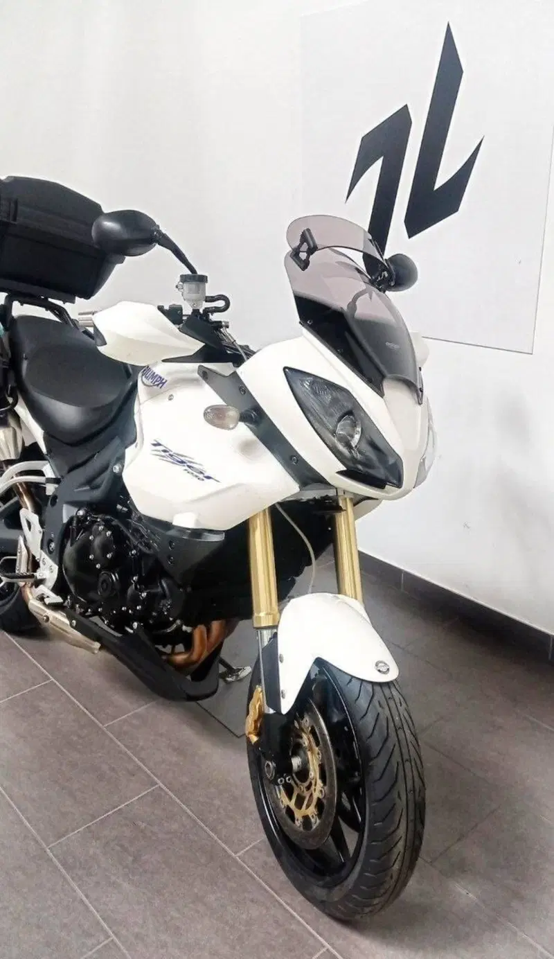 Triumph Tiger 1050 (2006 - 12) (2)