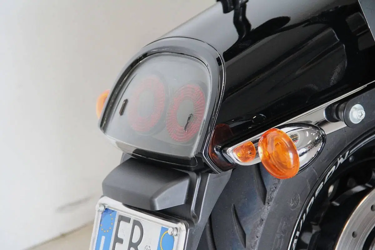 Harley-Davidson 1690 Fat Bob (2014 - 16) - FXDF (5)