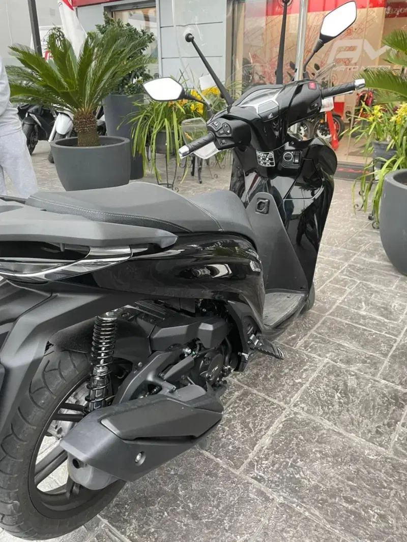 Honda SH 350 (2021 - 24) (4)