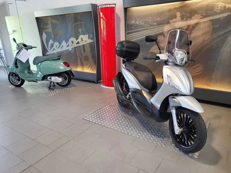 Piaggio Beverly 300 S i.e. ABS-ASR (2016 - 20) (5)