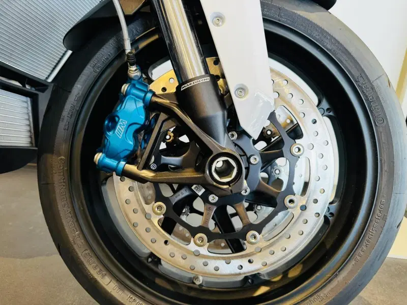 Bmw M 1000 XR (2024 - 26) (4)