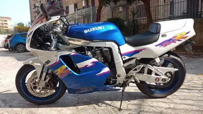 Suzuki GSX R  d'epoca