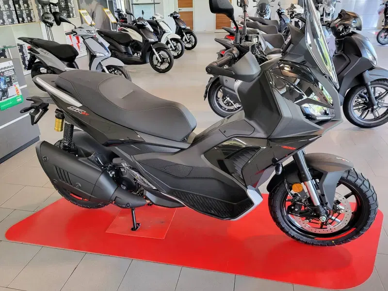 Aprilia SR GT 400 (2026) (3)