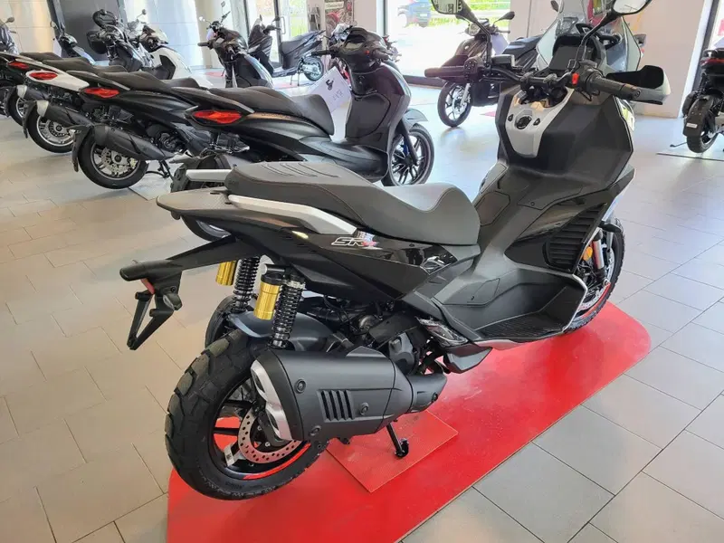 Aprilia SR GT 400 (2026) (5)
