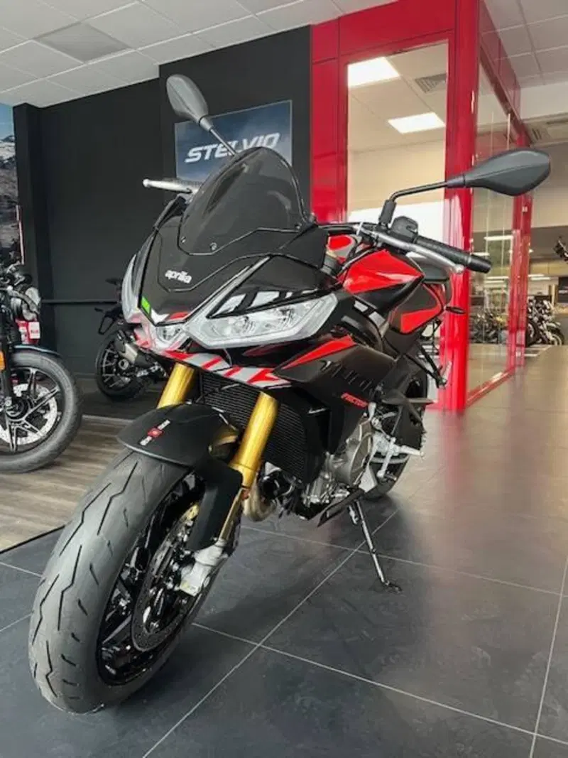 Aprilia Tuono 660 Factory (2025 - 26) (4)