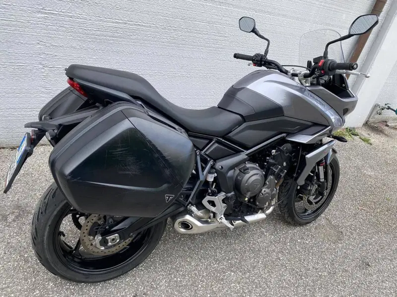 Triumph Trident 660 (2021 - 24) (3)