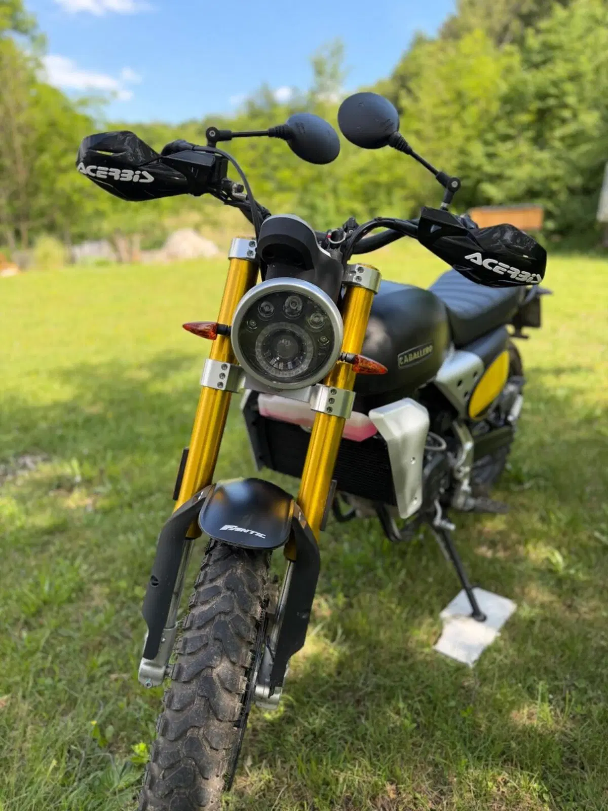 Fantic Motor Caballero 125 Scrambler (2024) (3)