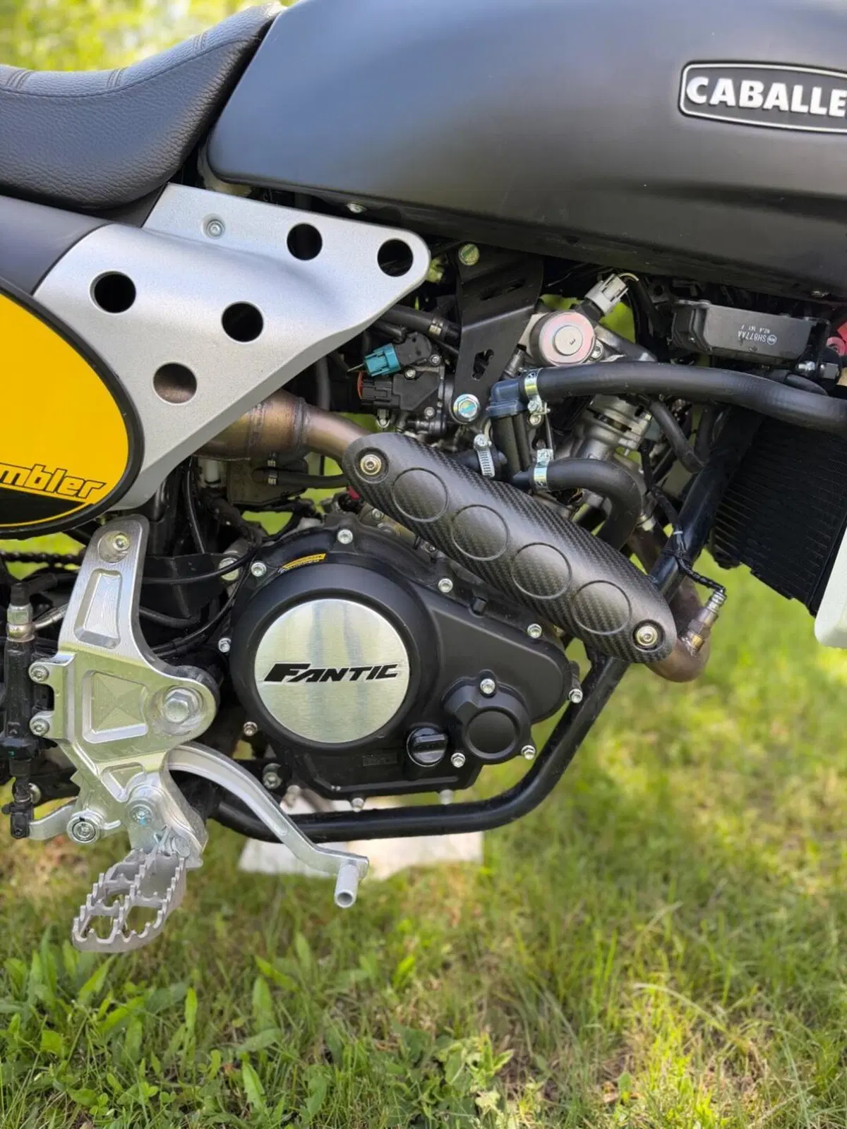Fantic Motor Caballero 125 Scrambler (2024) (9)