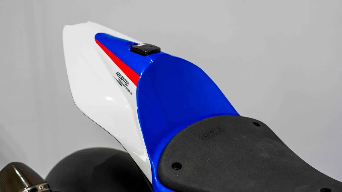 Bmw HP4 Race (2017 - 20) (10)