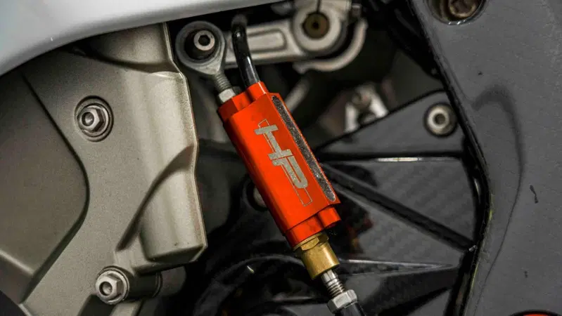 Bmw HP4 Race (2017 - 20) (12)