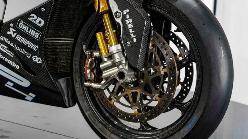 Bmw HP4 Race (2017 - 20) (18)