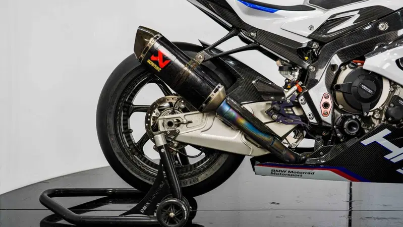 Bmw HP4 Race (2017 - 20) (19)