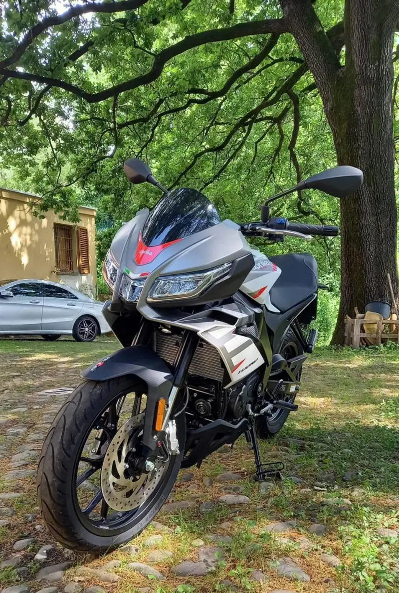Aprilia Tuono 125 (2021 - 24) (8)