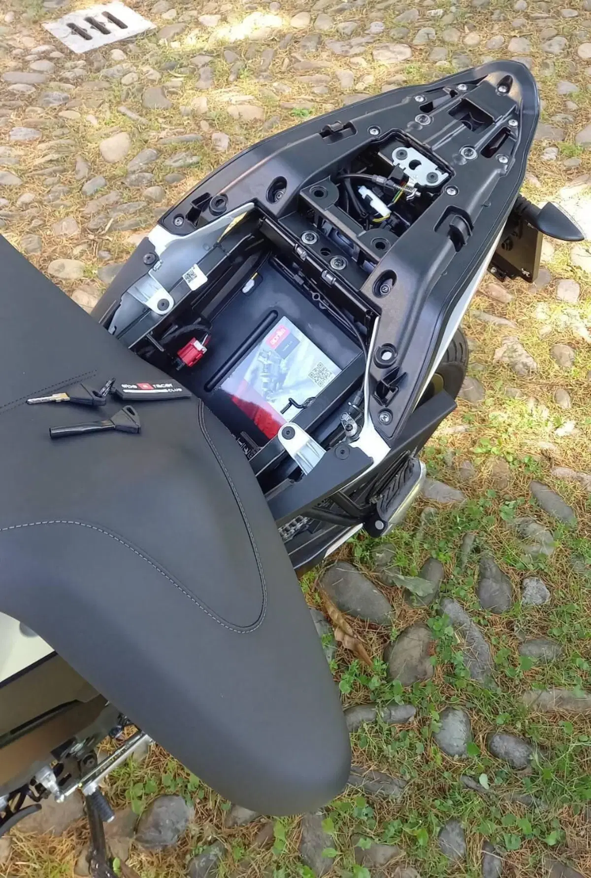 Aprilia Tuono 125 (2021 - 24) (9)