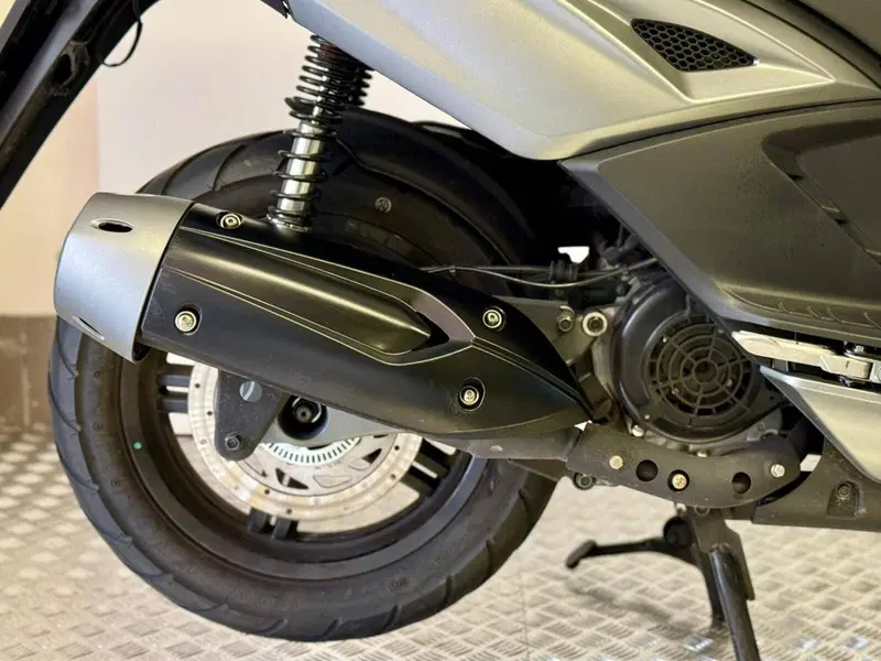 Kymco Agility 200i R16 + (2021 - 25) (17)