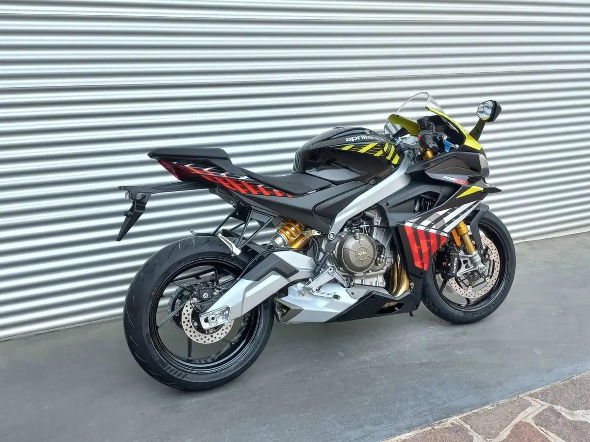 Aprilia RS 660 Factory (2025 - 26) (4)