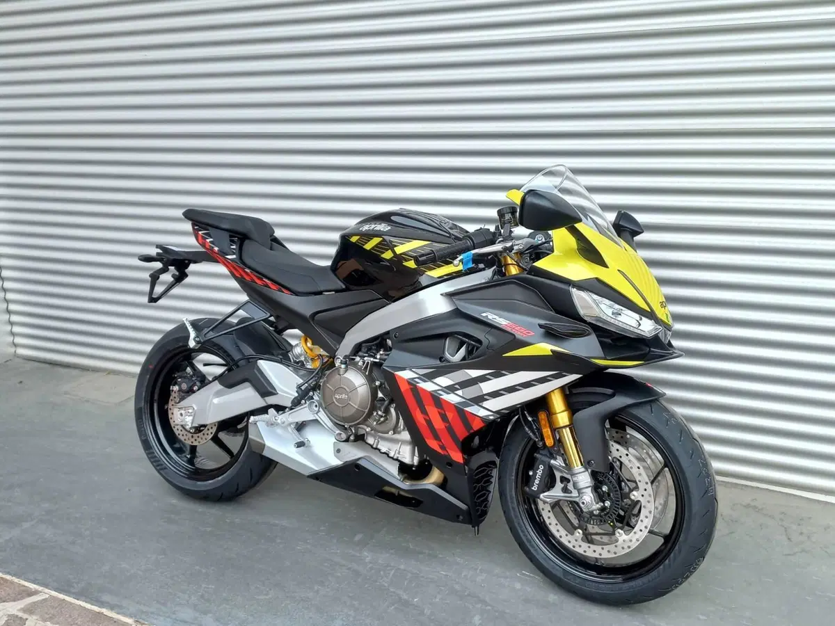 Aprilia RS 660 Factory (2025 - 26) (2)