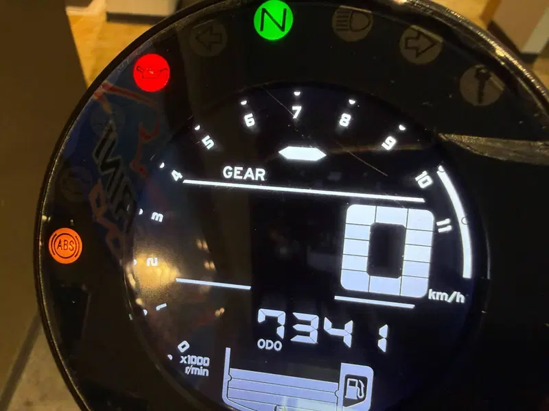 Yamaha XSR 700 Legacy (2023 - 26) (6)