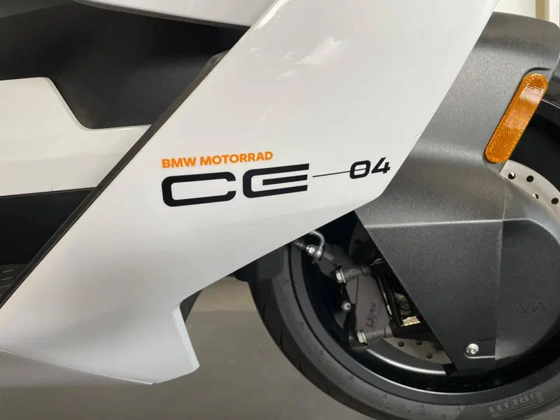 Bmw CE 04 (2021 - 25) (5)