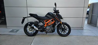 KTM 390 Duke (2021 - 23) usata